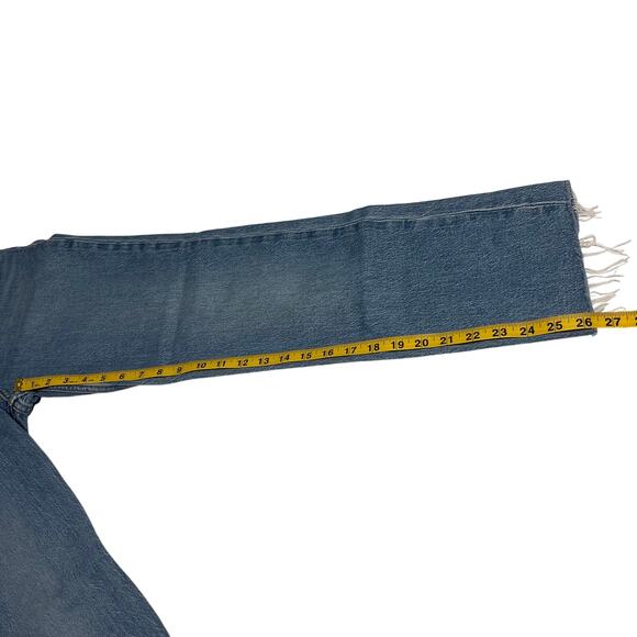 Levis Premium 70s High Rise Slim Straight Womens Jeans Size 25 Short Light Wash - Picture 13 of 15